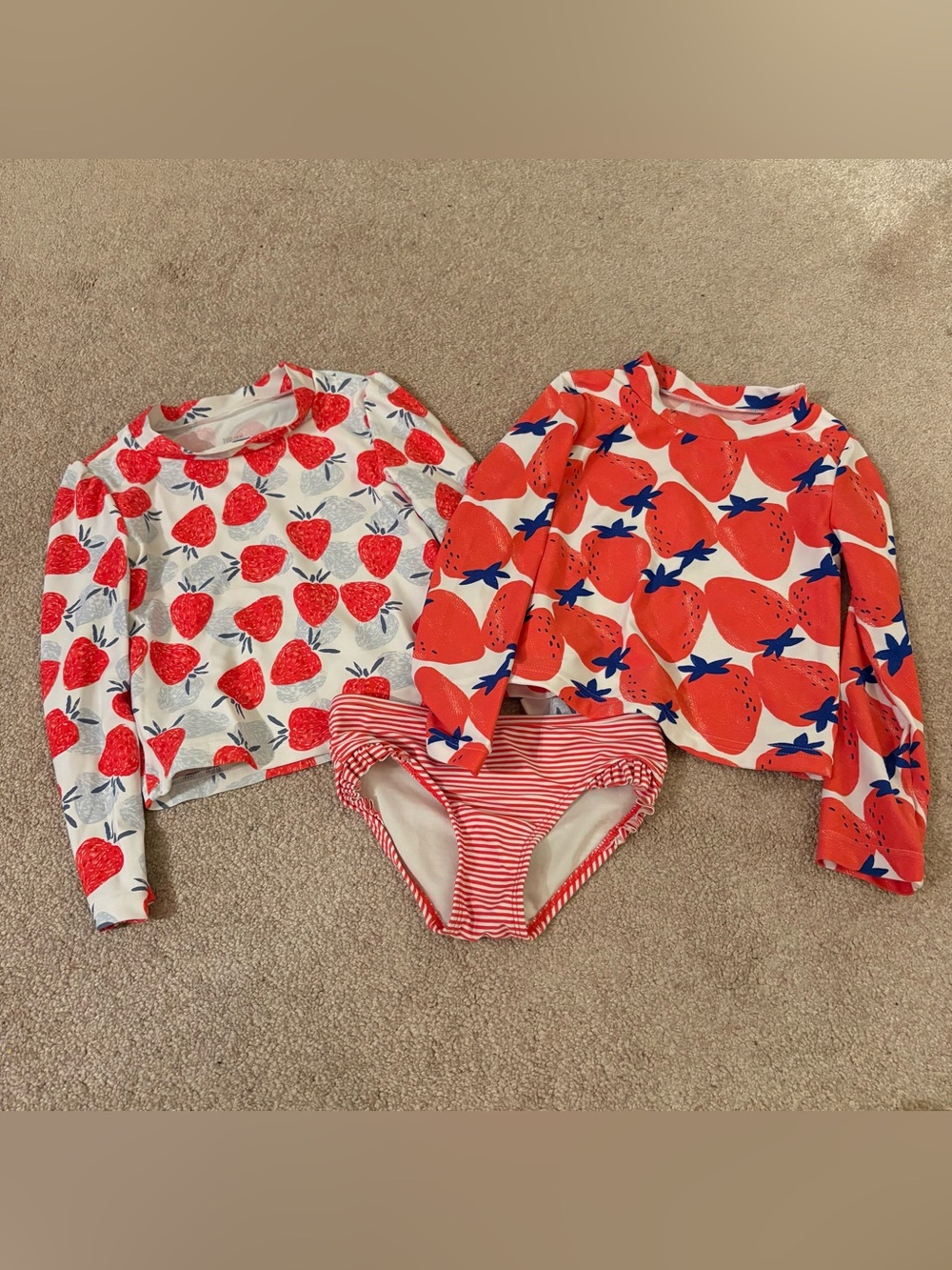 Just One You 5T Strawberry-Print Long Sleeve Rashguard Swim Set